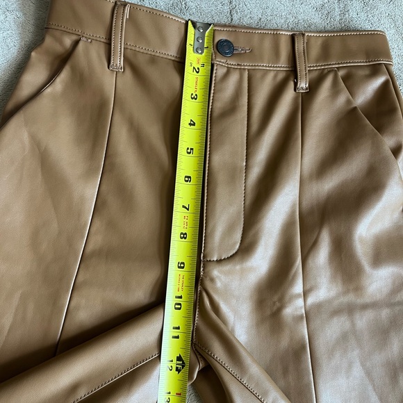 Abercrombie & Fitch The Skinny Ultra High Rise Faux Leather Pants - Picture 13 of 14